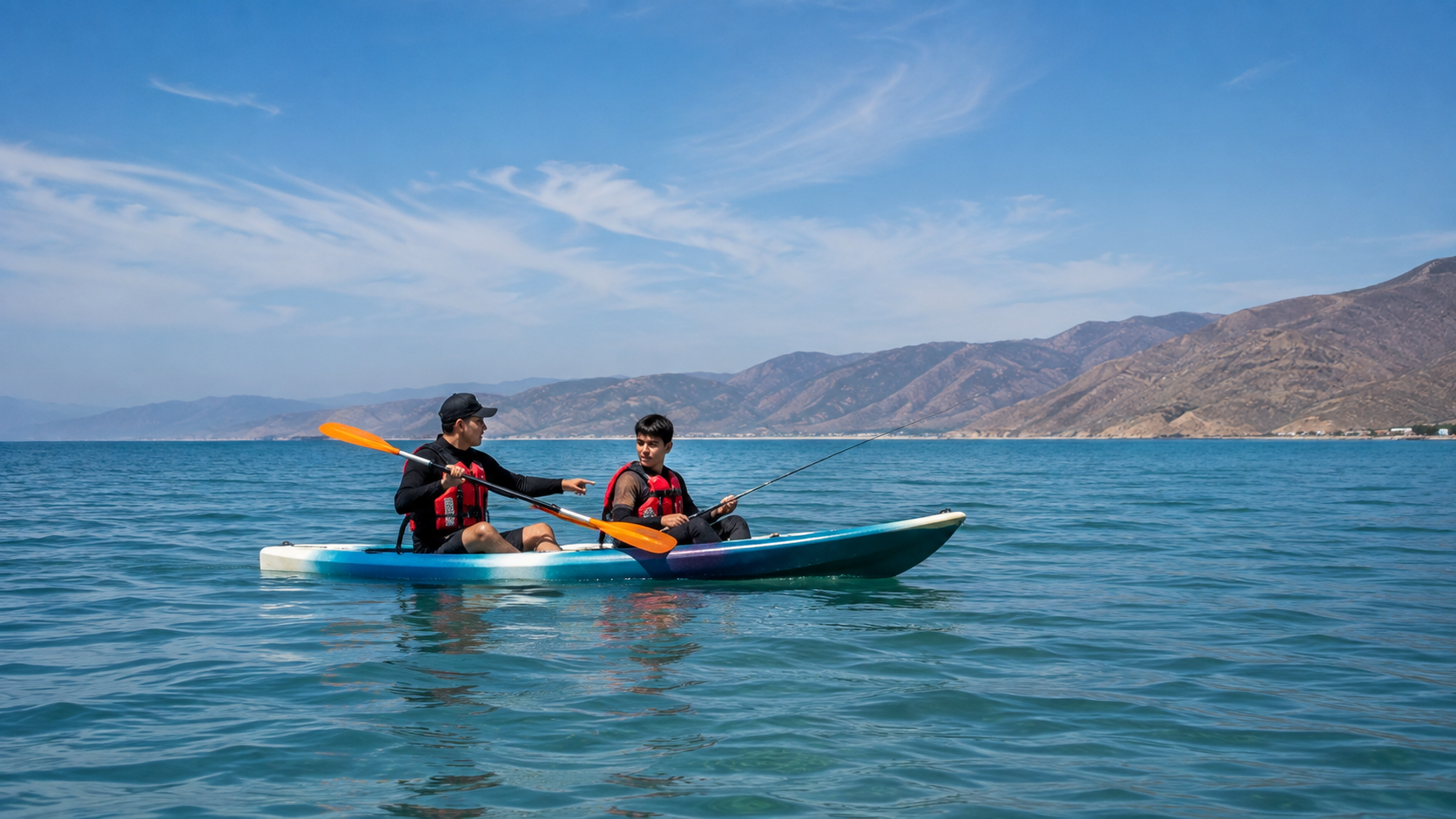 Pesca en kayak NECOM TOURS